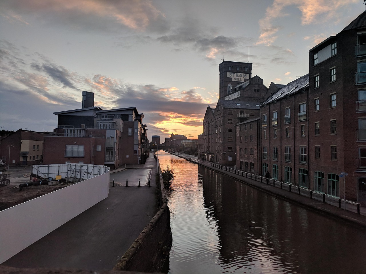 Top 5 Travel Apps in Chester 2026: Discover Secret World - Chester | Secret World Trip Planner