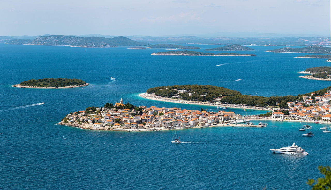Secret World vs TripIt: The Best Trip Planner for Bar Harbor - Bar Harbor | Secret World Trip Planner