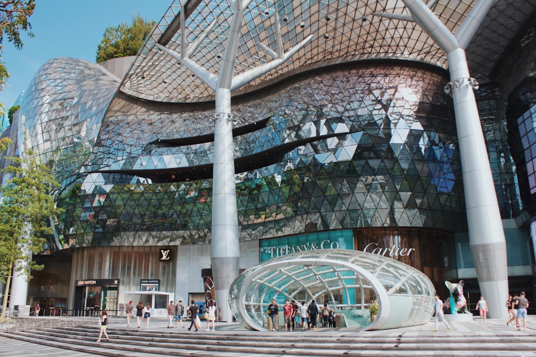 Wanderlog alternative per Orchard Road 2026: scopri Secret World - Orchard Road | Secret World Trip Planner