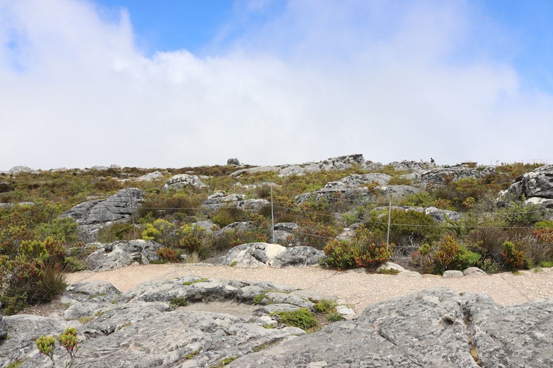 Maclear's Beacon: Ikonische Aussicht auf Kapstadt — Table Mountain (Nature Reserve)