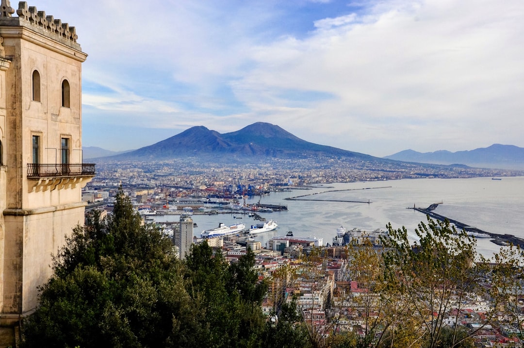 Esplorando il Vesuvio: il Custode di Storia e Natura - Vesuvio | Secret World Trip Planner