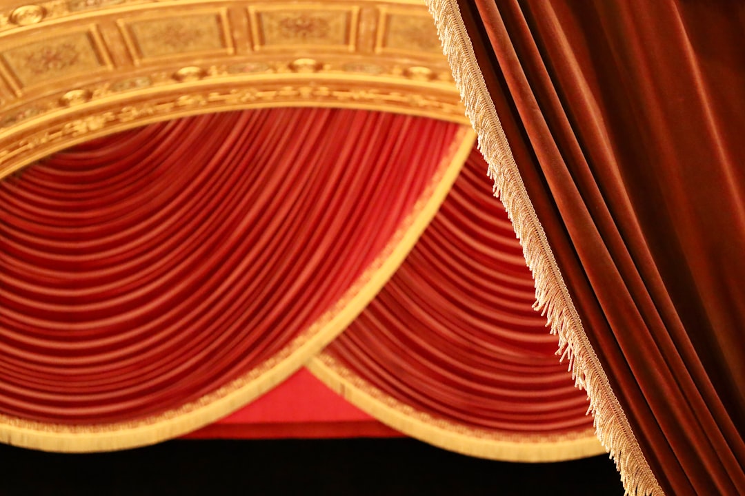 Teatro dell'Opera di Vienna: Un Capolavoro Culturale — Opernring 2