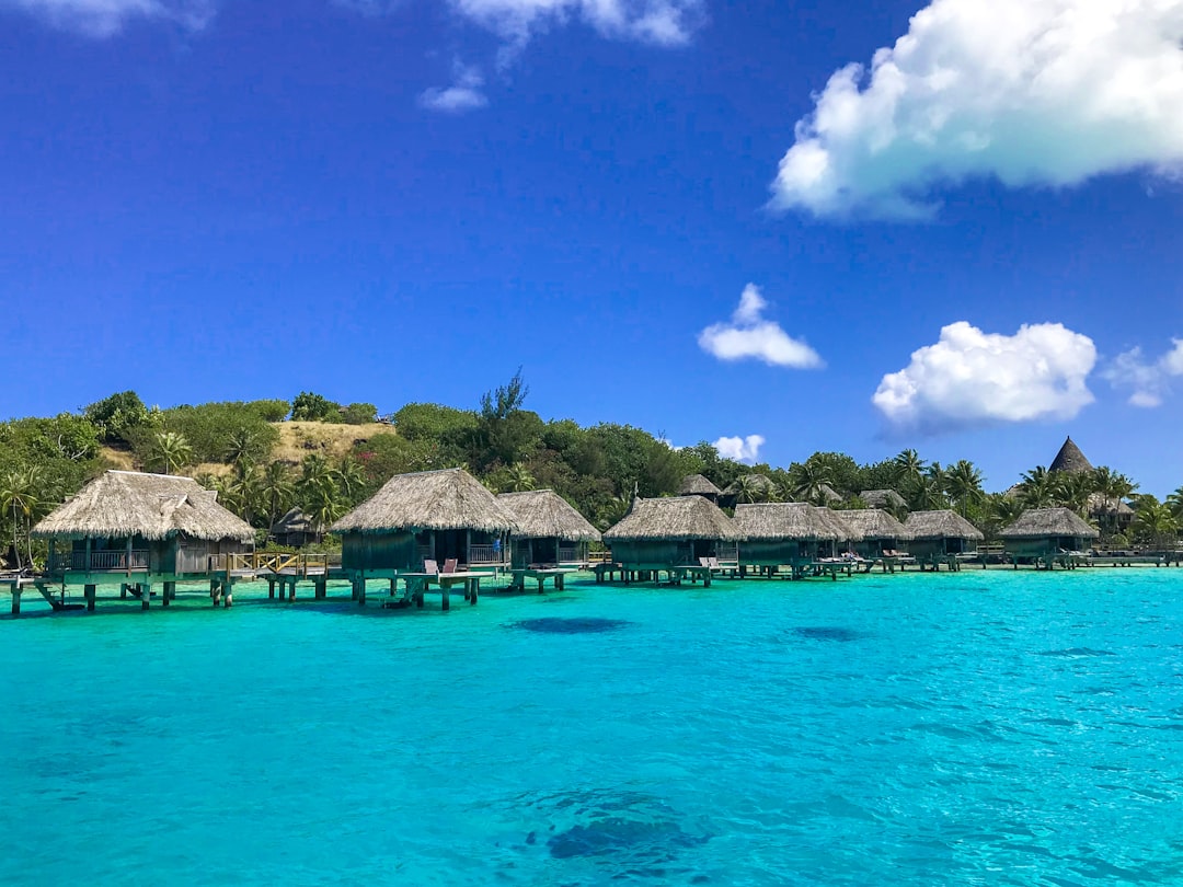 Traumhafte Sonnenuntergänge im Bora Bora Beach Club - BP 123 Matira | Secret World Trip Planner