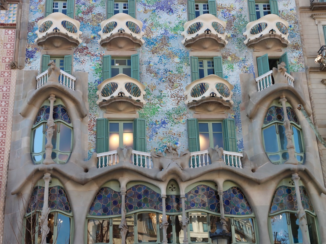 Casa Batlló: Un Gioiello dell'Architettura Modernista - Eixample | Secret World Trip Planner