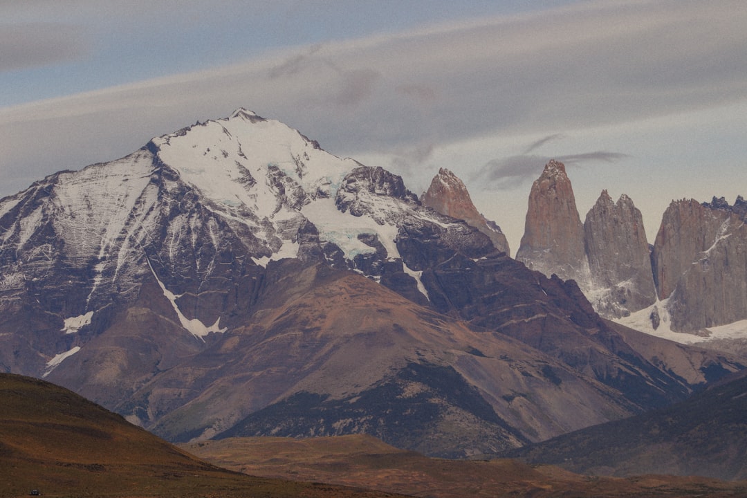 Cerro El Roble: Un Paraíso Natural en Chile | Secret World Trip Planner