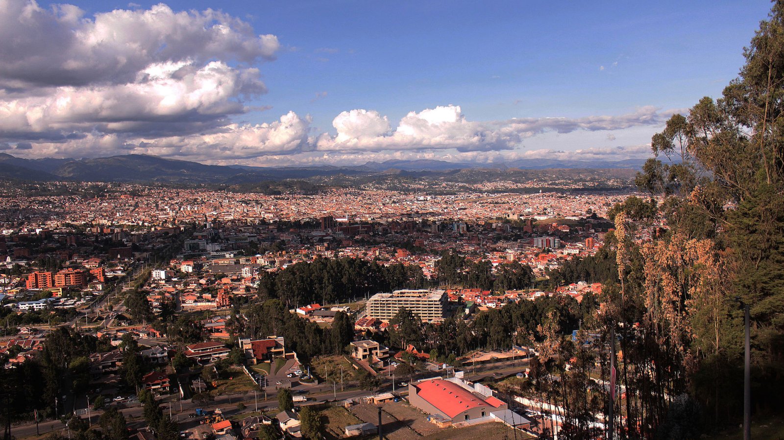 Entdecken Sie den Mirador de Turi: der Ausblick Ecuadors - Cuenca | Secret World Trip Planner