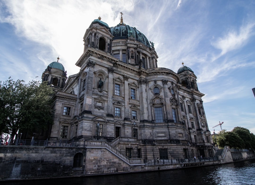 Découvrez la cathédrale de Berlin : un chef-d'œuvre de culture et d'histoire - Berlin | Secret World Trip Planner