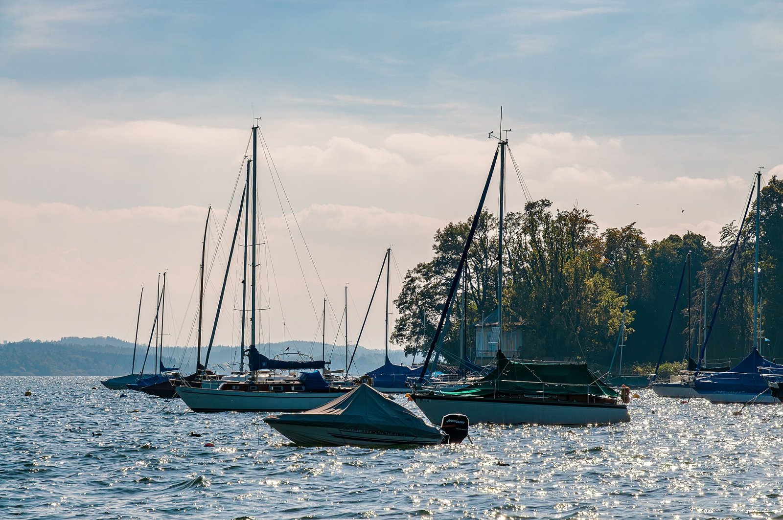Entdecken Sie den Charme des Starnberger Sees in Bayern — Münsing