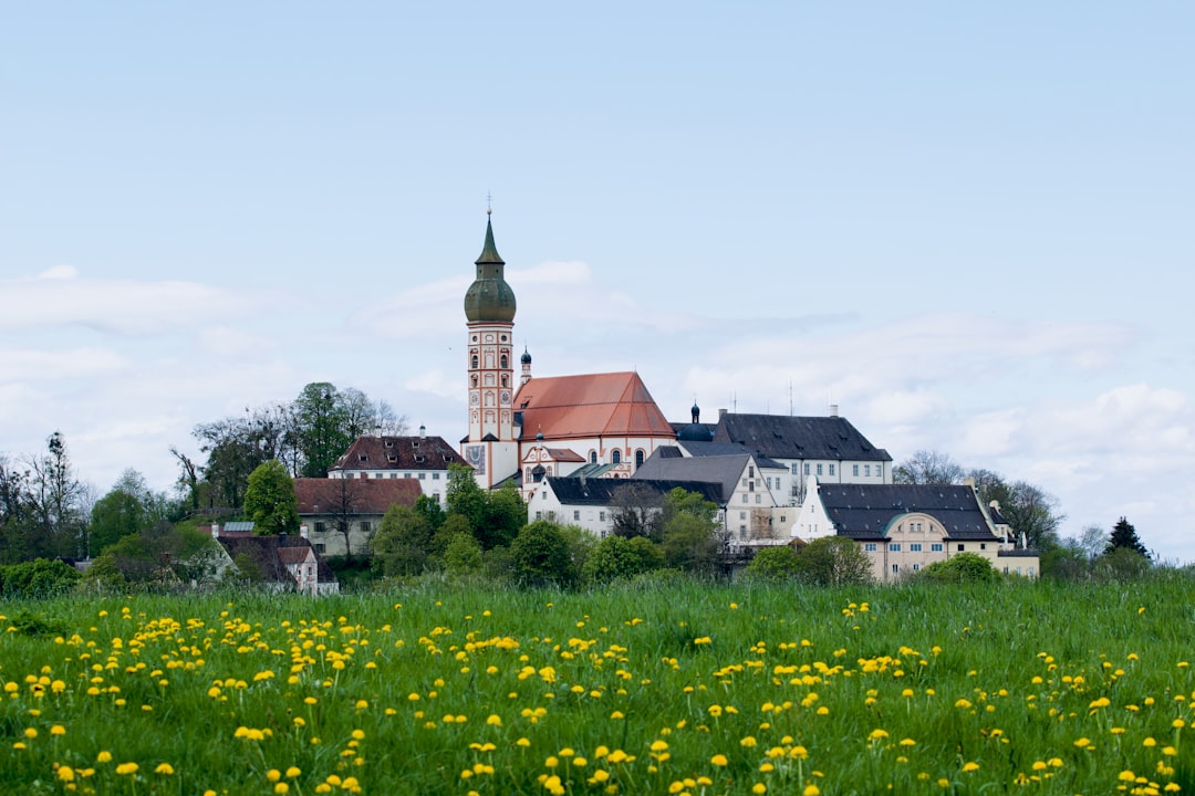 Entdecken Sie die Andechser Abtei: ein kulturelles Juwel in Bayern - Andechs | Secret World Trip Planner