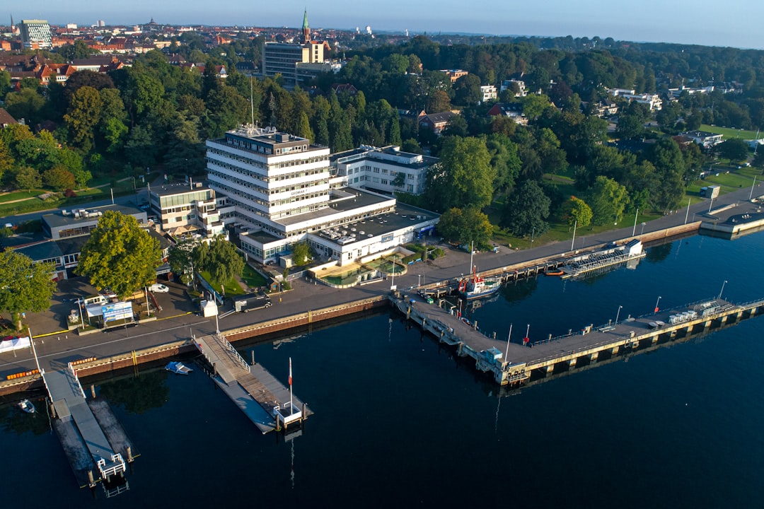 Erkunde den Kieler Fjord: Ein Naturjuwel in Deutschland - Kiel | Secret World Trip Planner