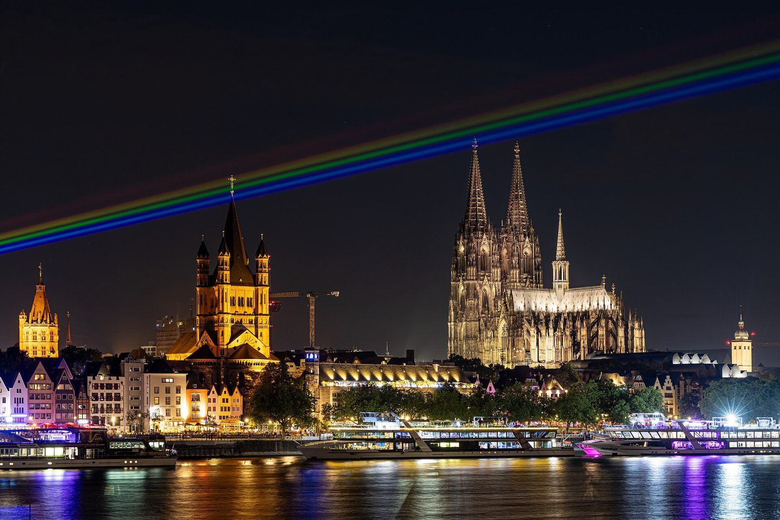 Cologne Cathedral: A Masterpiece of History and Architecture - Köln | Secret World Trip Planner