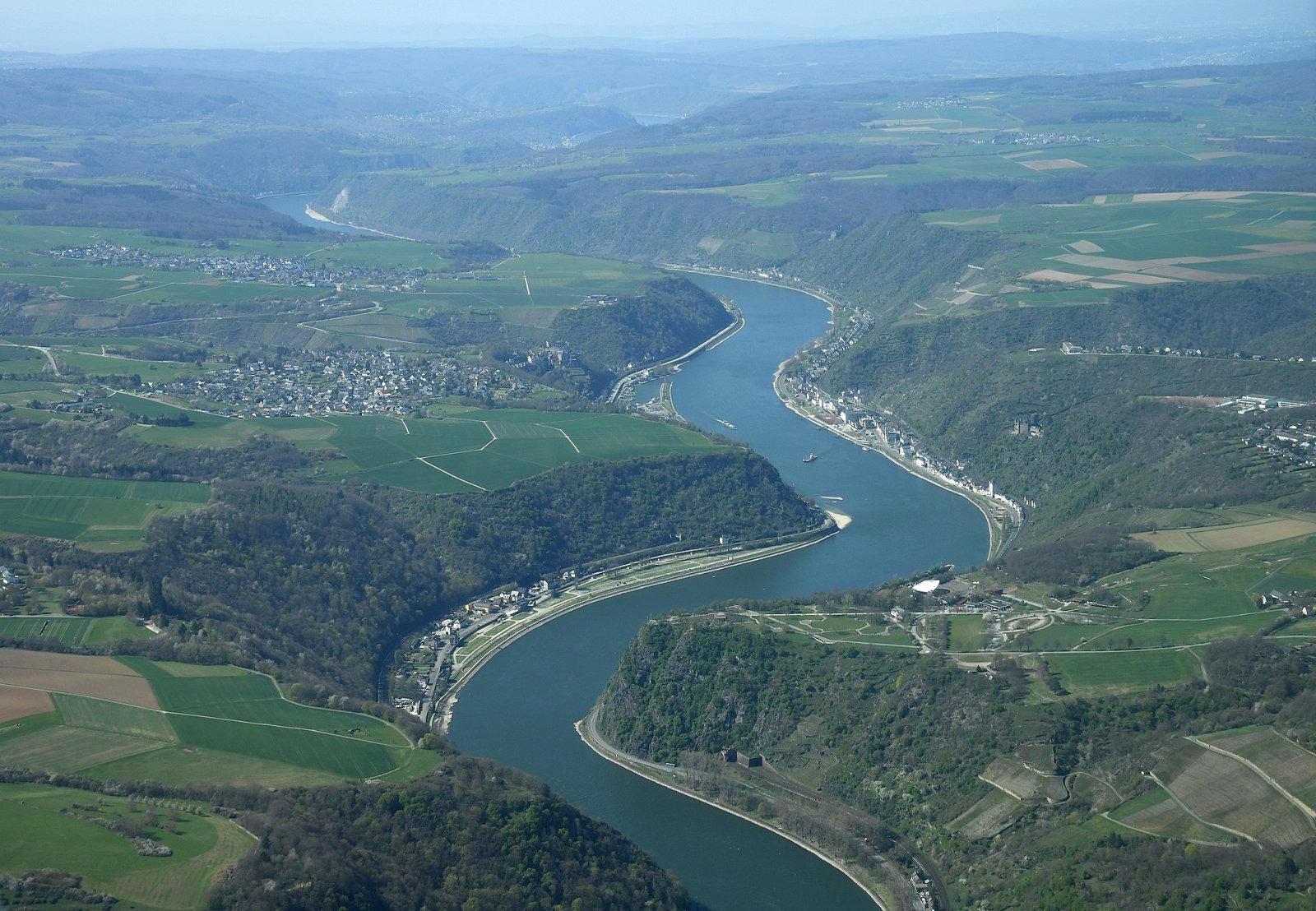 Scopri la Valle del Reno e la Loreley a Sankt Goarshausen — Urbar