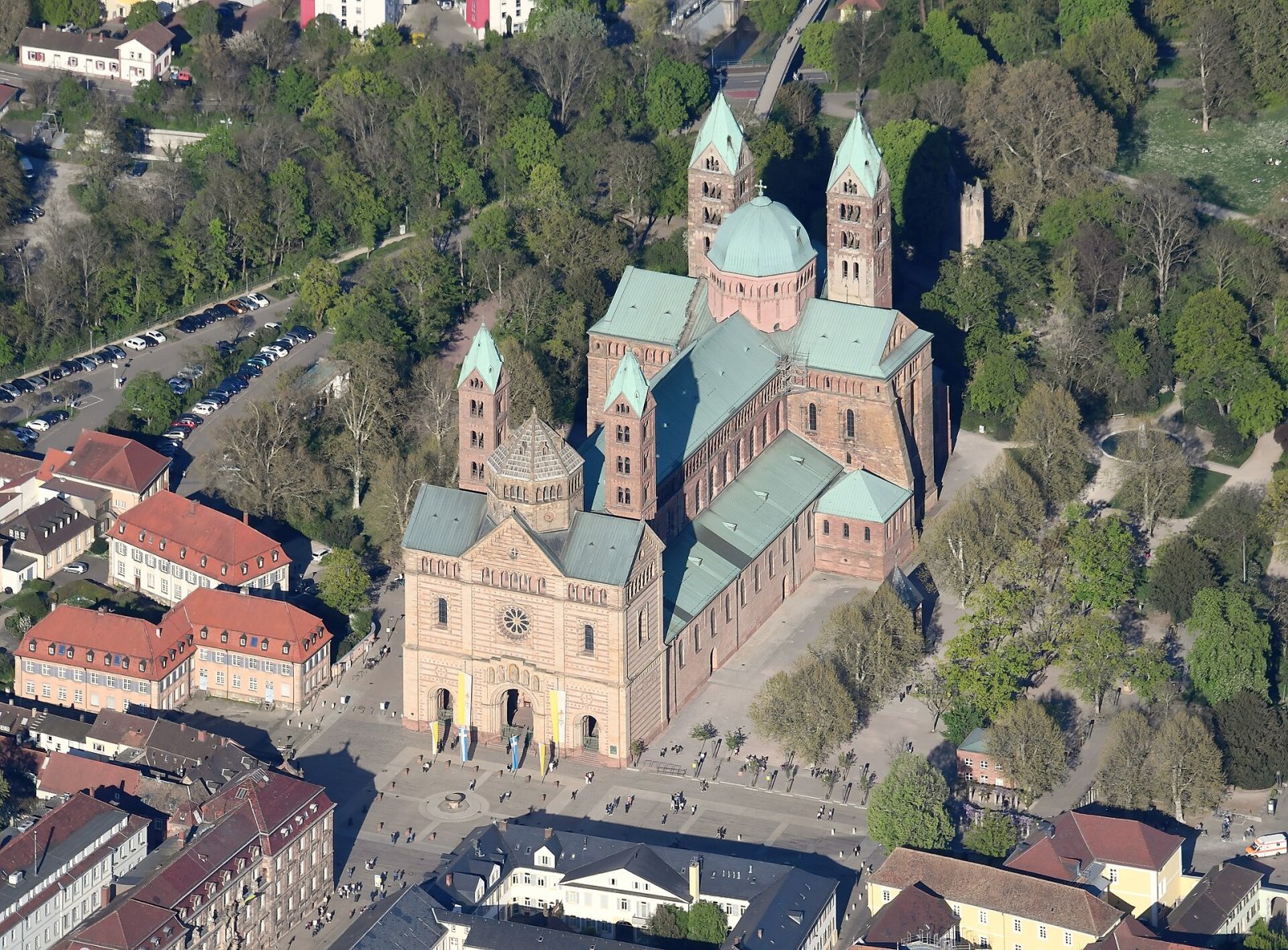 Entdecken Sie den Speyerer Dom: Ein romanisches Juwel in Deutschland — Speyer