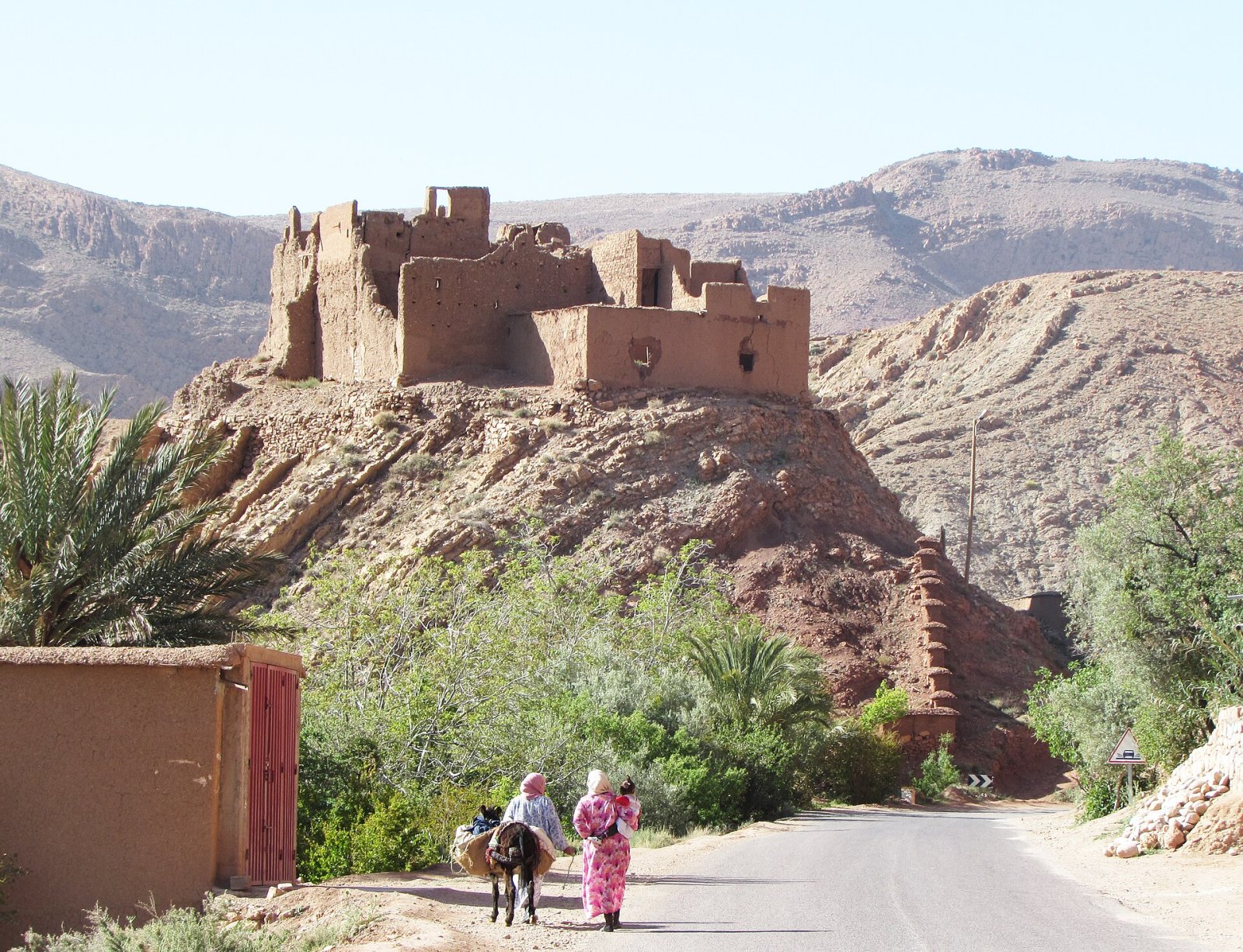 Gorges du Dades: Un Viaggio nel Cuore del Marocco - G3QJ+38 Akhendachou n'Aït Ouffi | Secret World Trip Planner