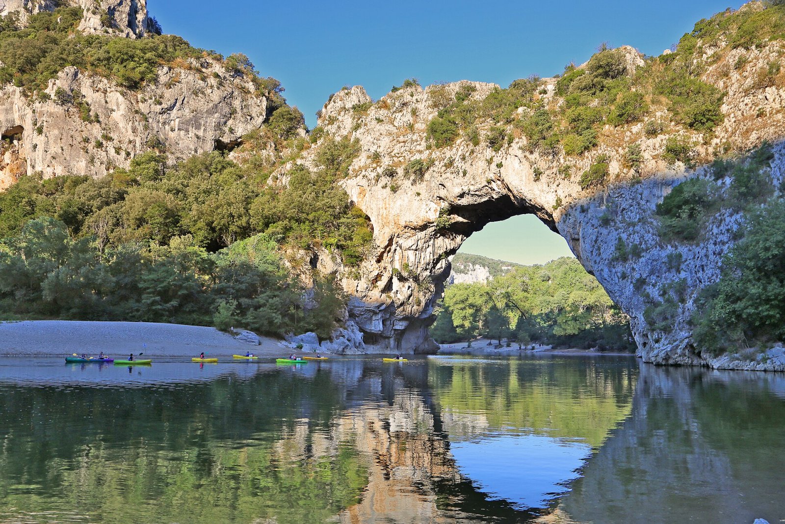 Gorges de l'Ardèche: der Grand Canyon Europas — Salavas