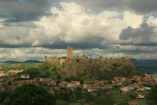 Entdecken Sie das Château de Polignac in Le Puy-en-Velay — Polignac