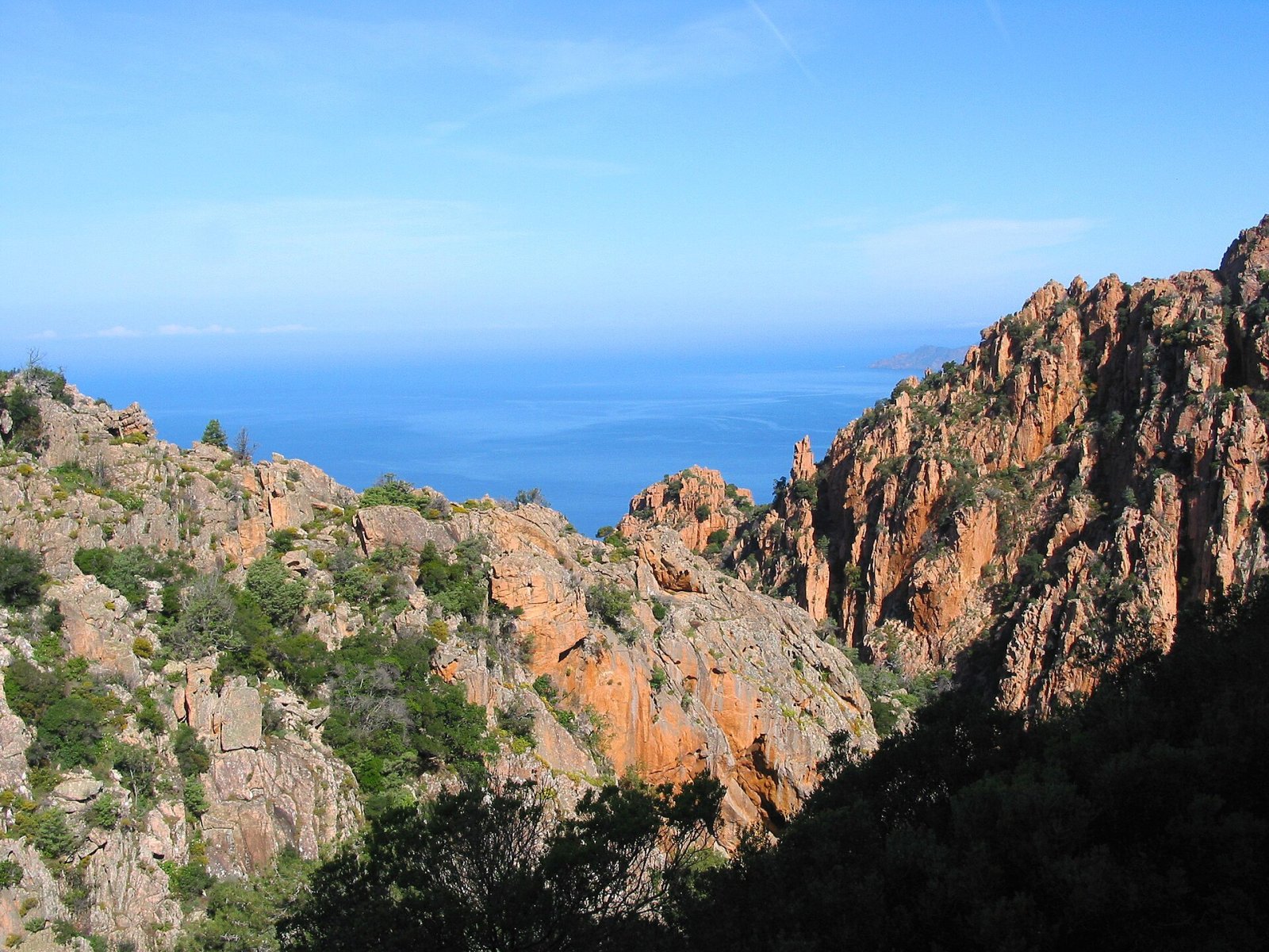 Entdecken Sie die Calanques de Piana: ein Naturjuwel auf Korsika - Piana | Secret World Trip Planner