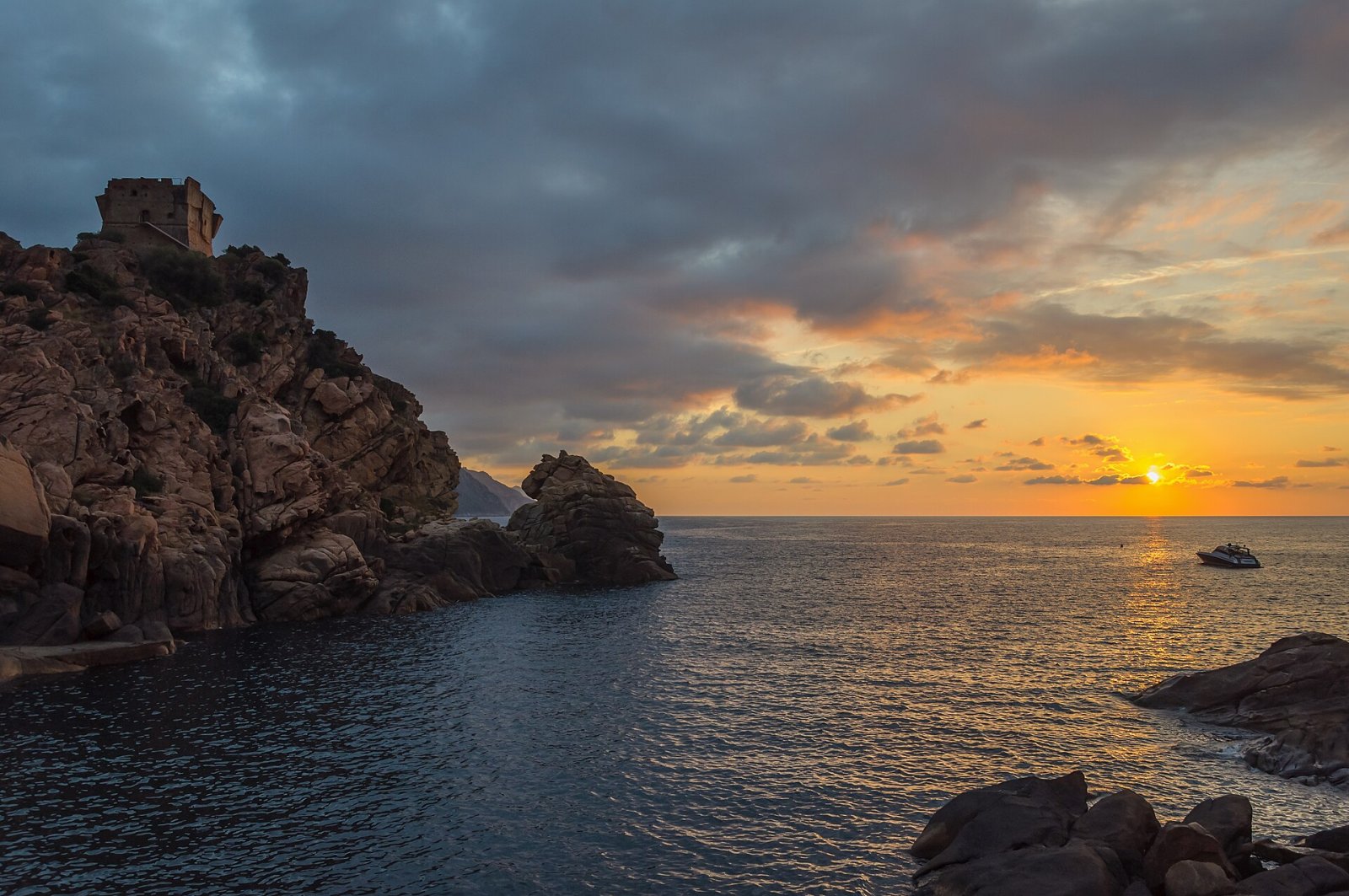Scopri il Golfe de Porto: un angolo di natura in Corsica — Ota
