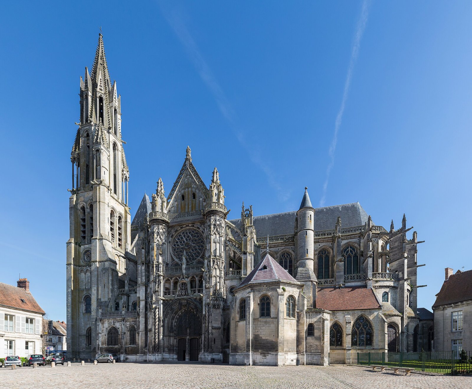 Entdecken Sie die Cathédrale de Senlis: ein Juwel der Île-de-France — Senlis