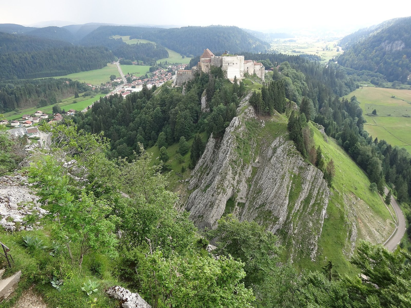 Château de Joux: A Journey Through the History of Bourgogne-Franche-Comté — La Cluse-et-Mijoux