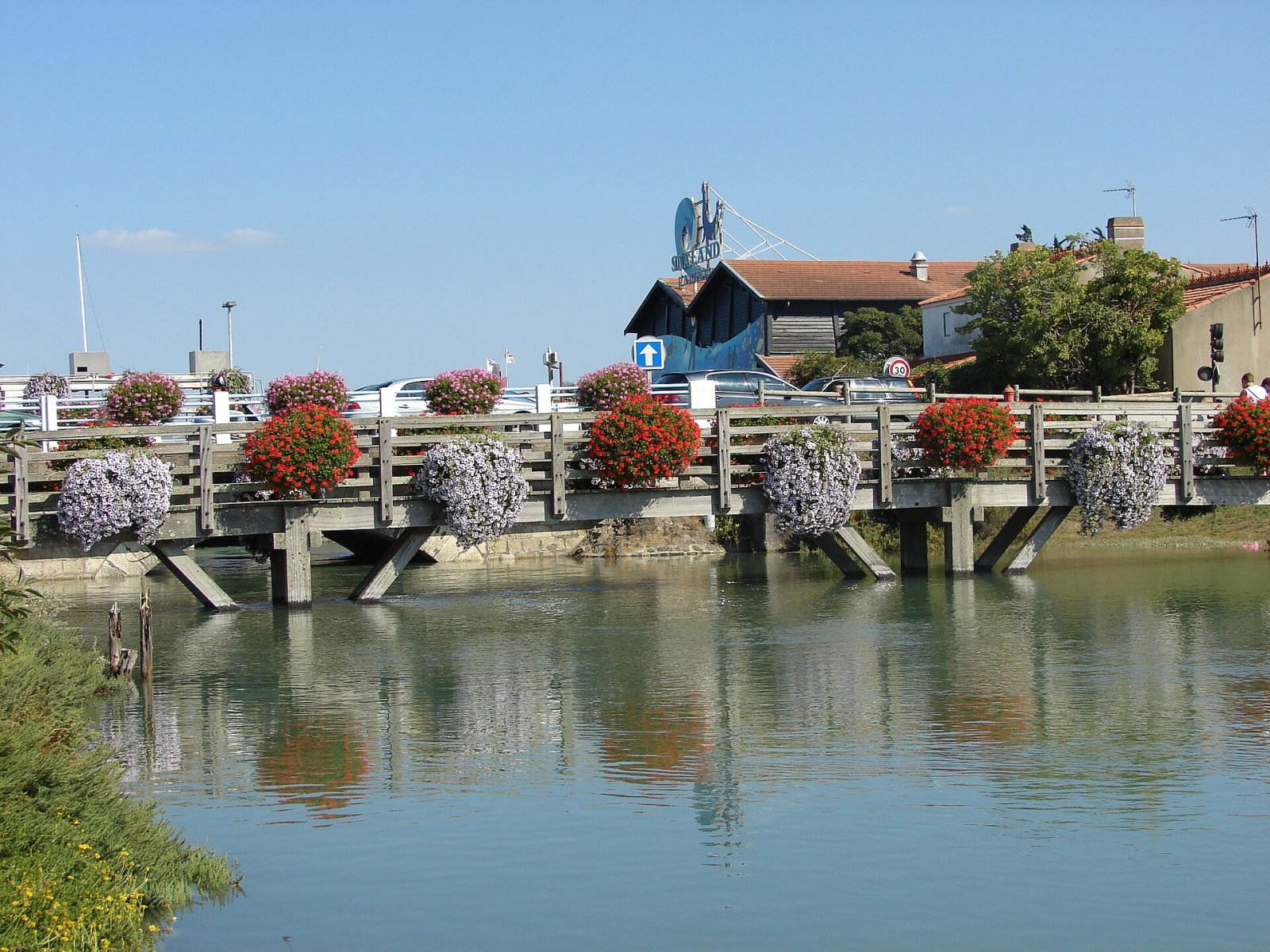 Île de Noirmoutier: a paradise corner in French nature - Saint-Florent-sur-Cher | Secret World Trip Planner