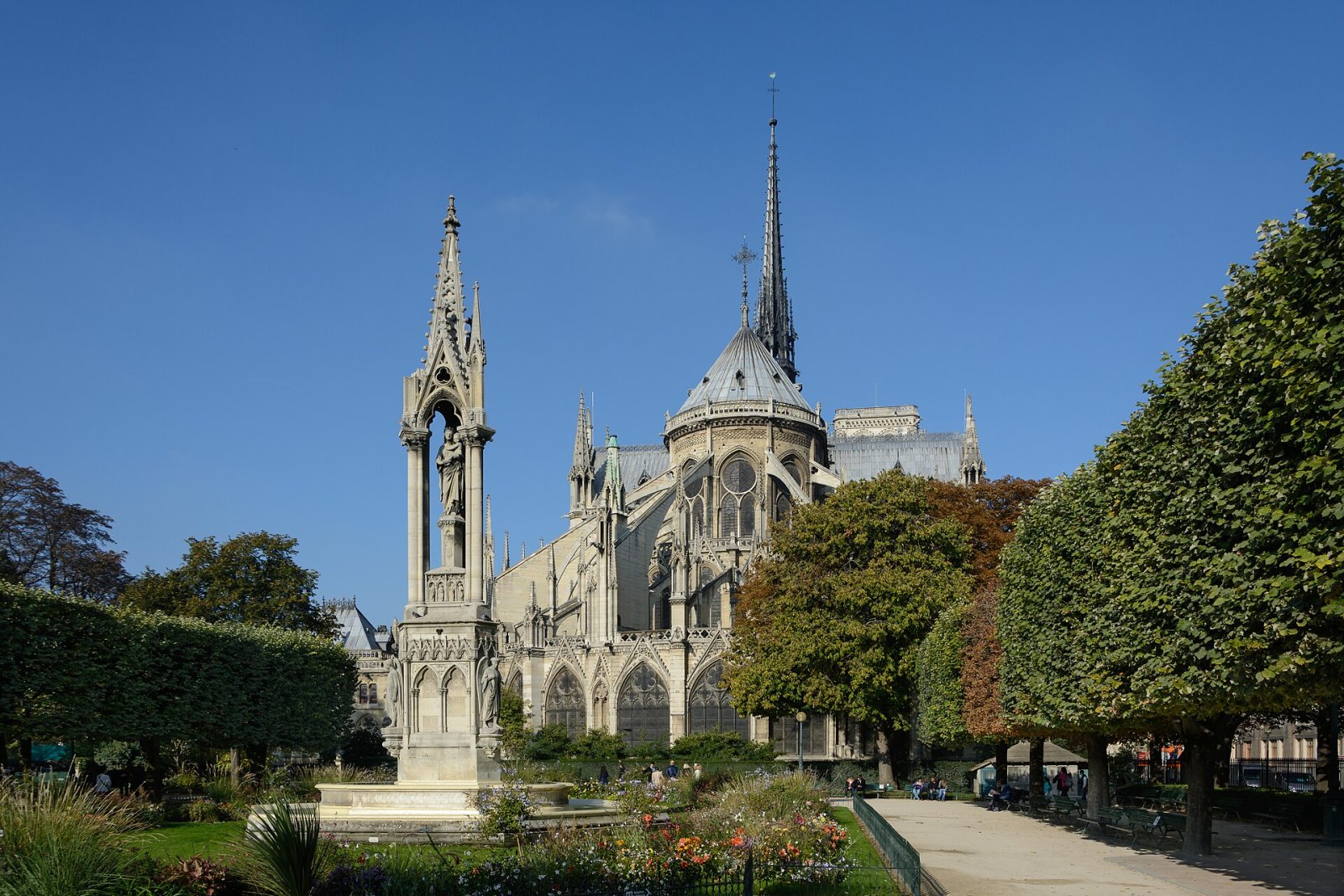 Entdecken Sie Notre-Dame de Paris: ein Meisterwerk der gotischen Architektur - Paris | Secret World Trip Planner