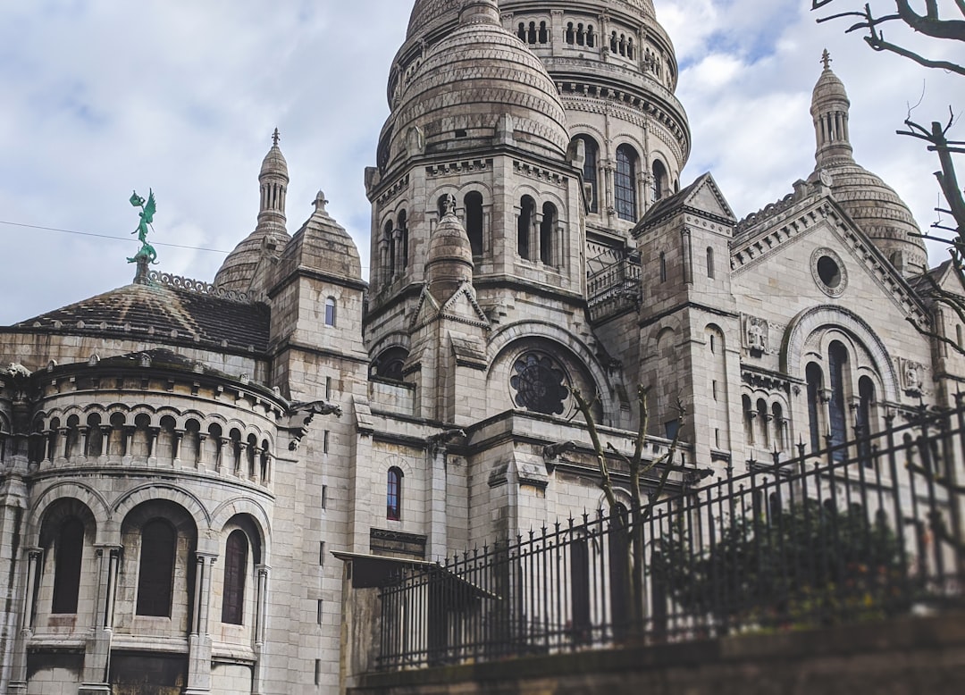 Entdecken Sie das Sacré-Cœur: ein Juwel von Paris zwischen Geschichte und Schönheit - Paris | Secret World Trip Planner