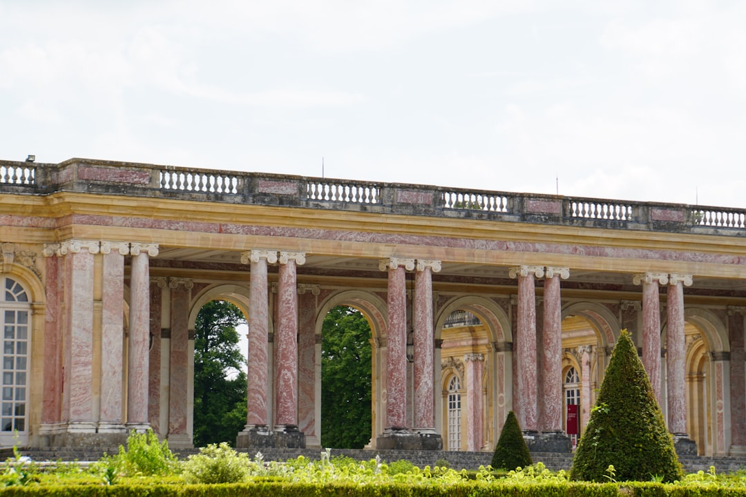 Discover the Palace of Versailles: Timeless History and Beauty - Versailles | Secret World Trip Planner
