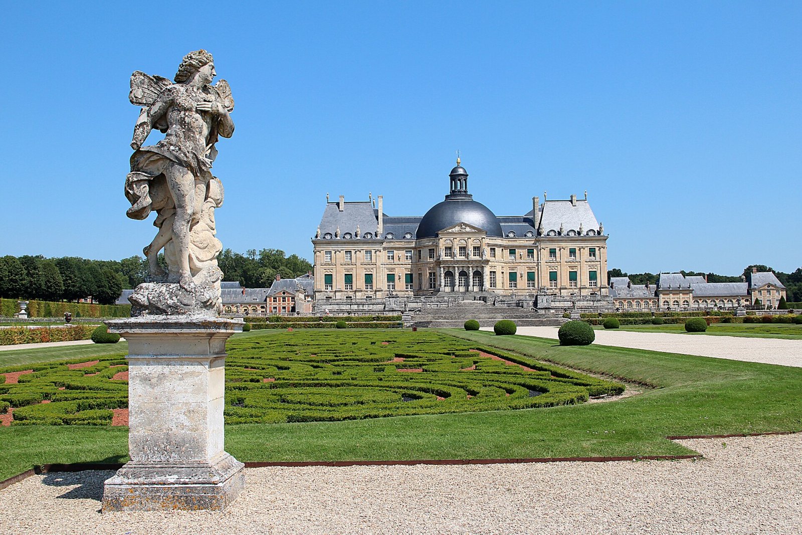 Château de Vaux-le-Vicomte: A Masterpiece of French Baroque - Maincy | Secret World Trip Planner