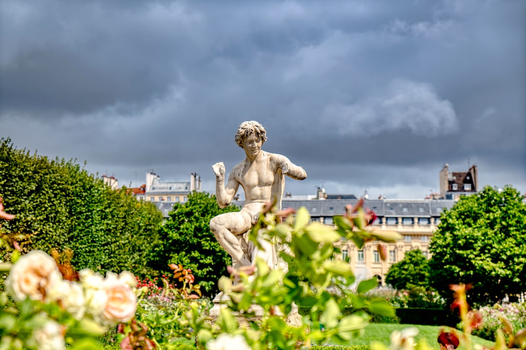 Scopri il Jardin des Tuileries: un angolo di natura a Parigi - Paris | Secret World Trip Planner
