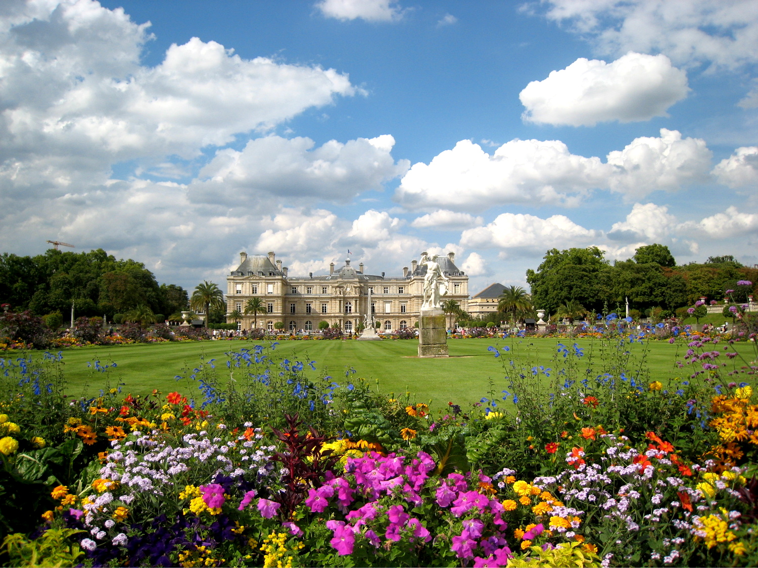 Discover the Jardin du Luxembourg: a Paradise Corner in Paris - Paris | Secret World Trip Planner
