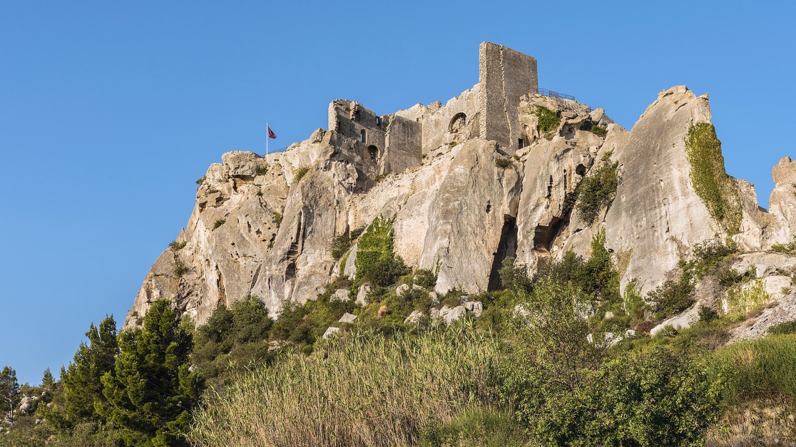 Discover Les Baux-de-Provence: a Medieval Gem in France — Les Baux-de-Provence