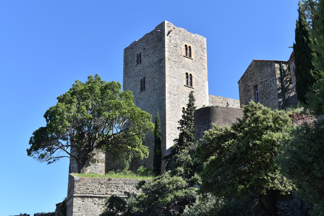Entdecken Sie den Charme des Château des Baux in der Provence - Les Baux-de-Provence | Secret World Trip Planner