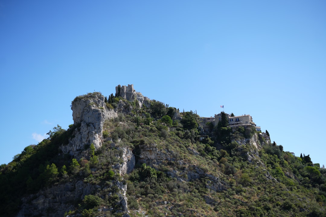 Entdecken Sie den Charme des Château des Baux in der Provence - Les Baux-de-Provence | Secret World Trip Planner