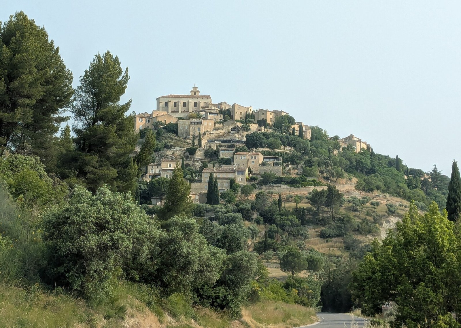 Entdecken Sie den historischen Charme des Village de Gordes - Gordes | Secret World Trip Planner