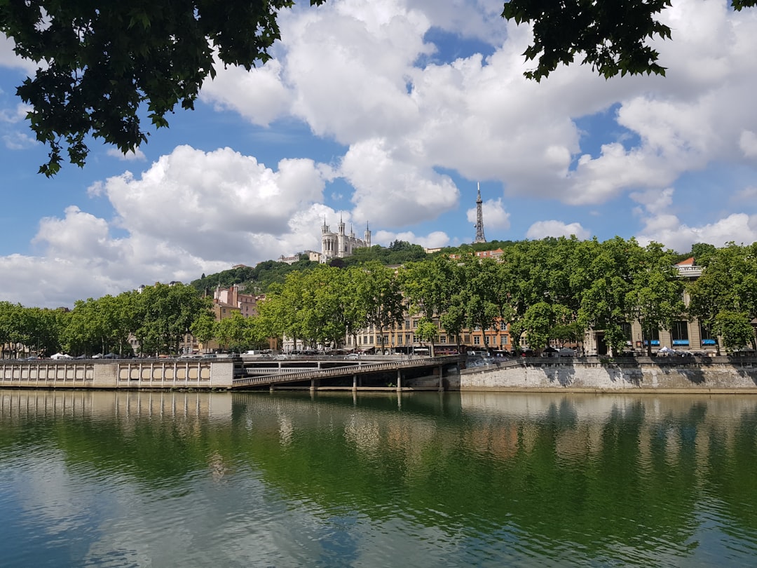Étang de Berre: Ein Naturparadies in der Provence - Berre-l'Étang | Secret World Trip Planner