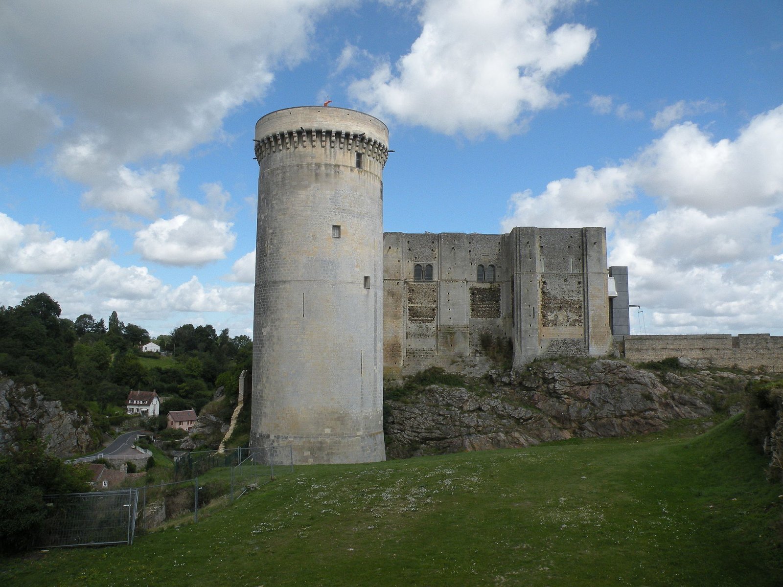 Château de Falaise: Eine Reise in die normannische Geschichte - Camembert | Secret World Trip Planner