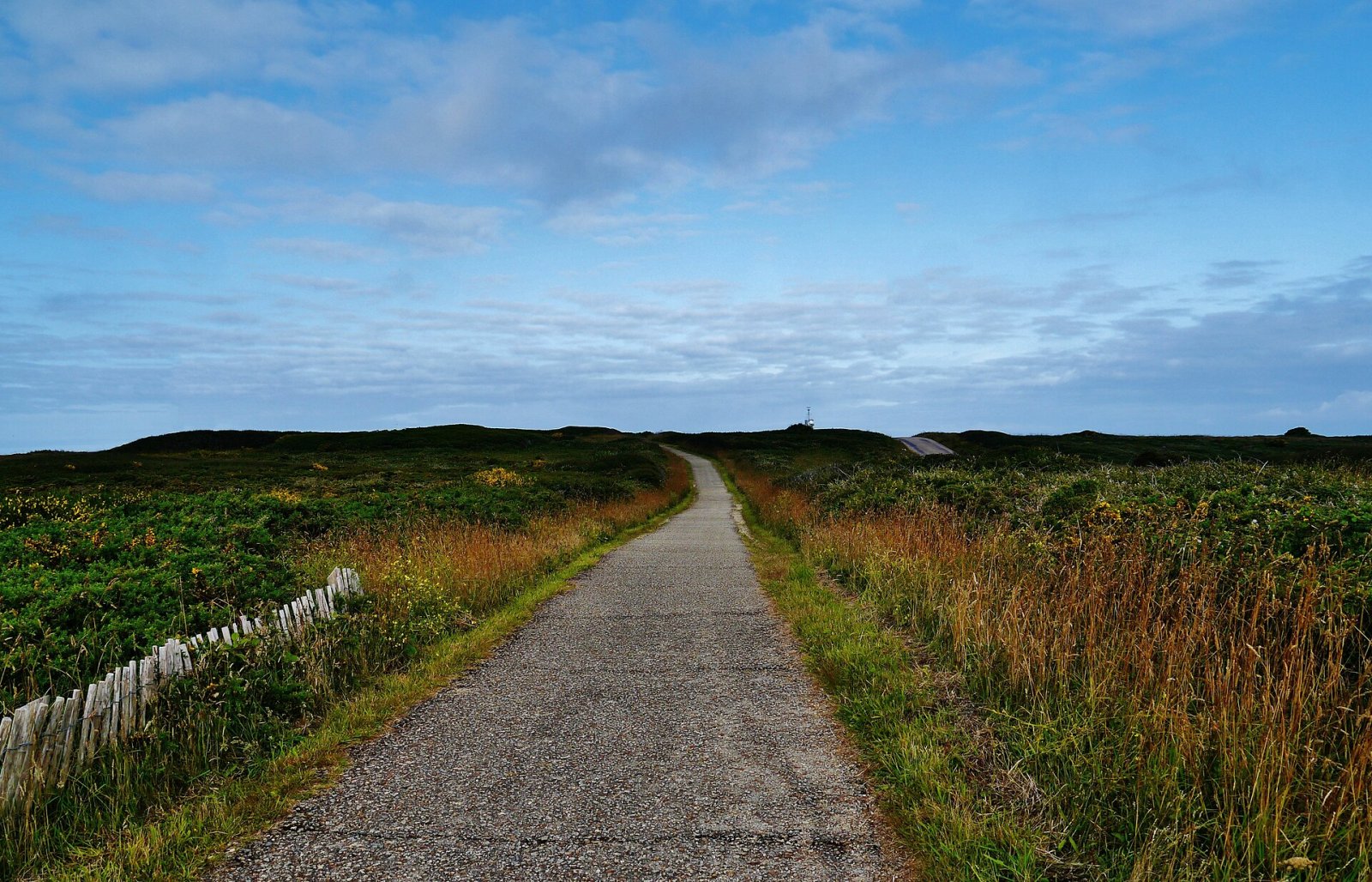 Pointe du Raz: A Wild Nature Spot in Brittany - Lanty-sur-Aube | Secret World Trip Planner