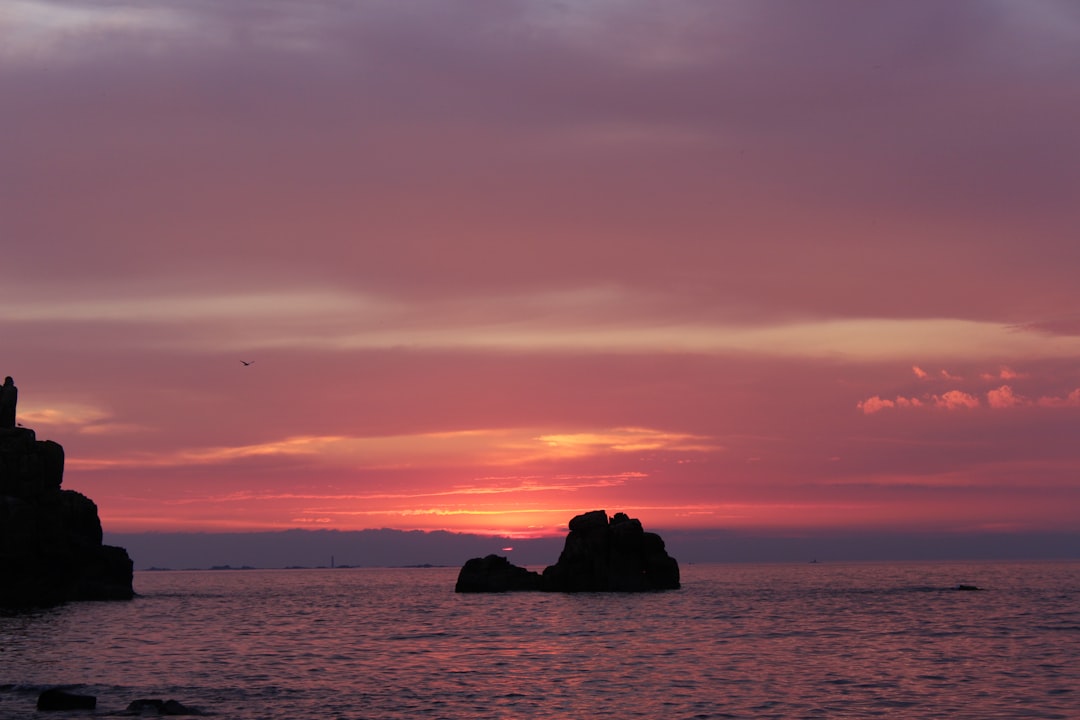 Entdecken Sie den Zauber der Île de Bréhat in der Bretagne - Pommeuse | Secret World Trip Planner