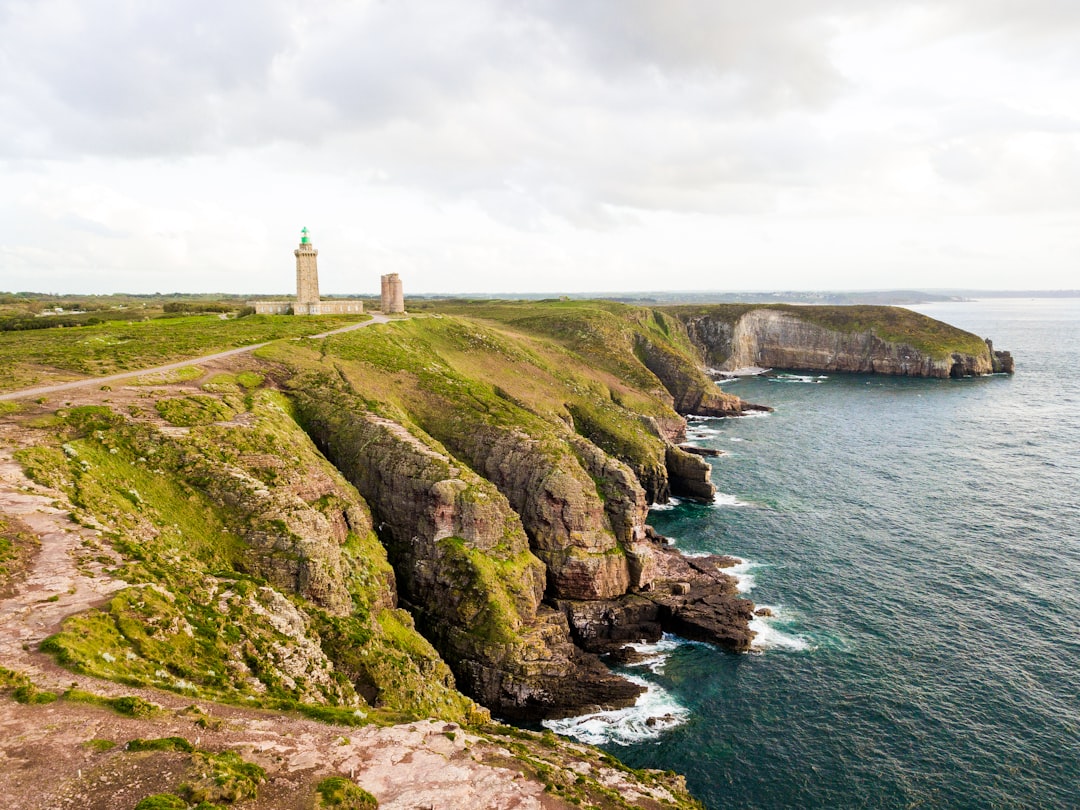 Entdecken Sie Cap Fréhel: ein Naturjuwel der Bretagne — Longjumeau