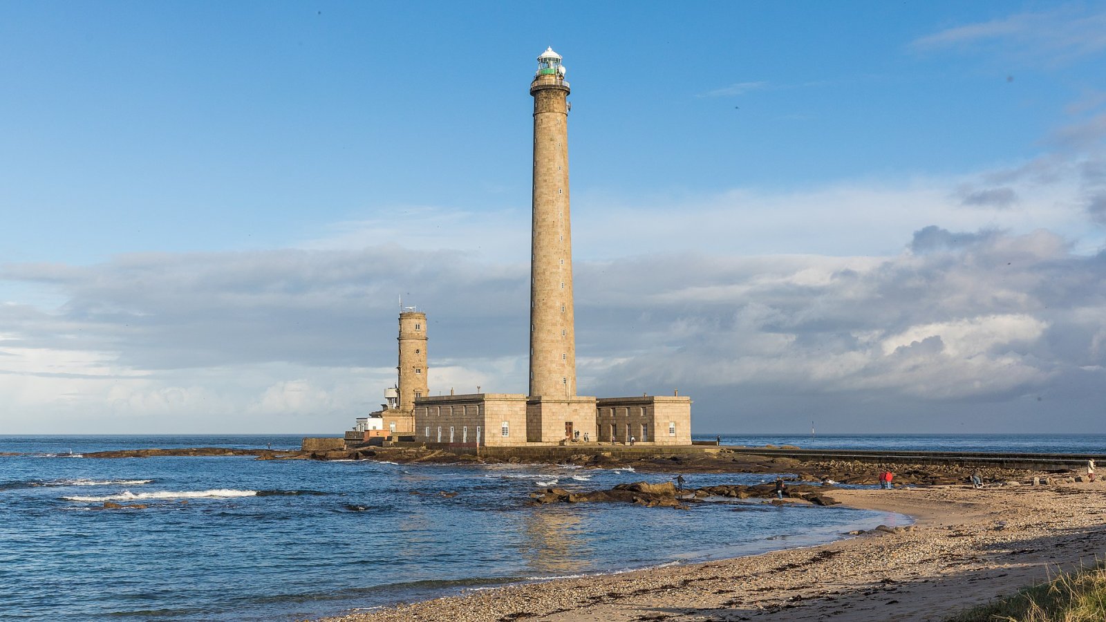 Discover the Gatteville Lighthouse: A Gem of Normandy — Saint-Saëns