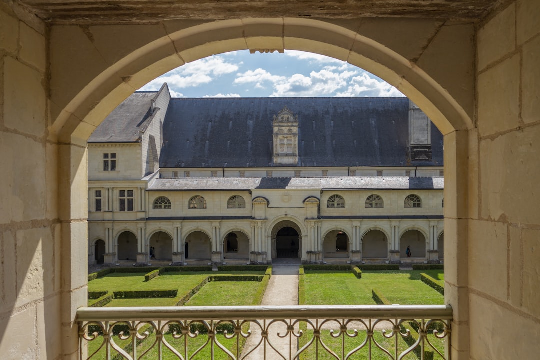 Besuchen Sie die Abbaye de Fontevraud: ein kulturelles Juwel in Frankreich — Fontevraud-l'Abbaye