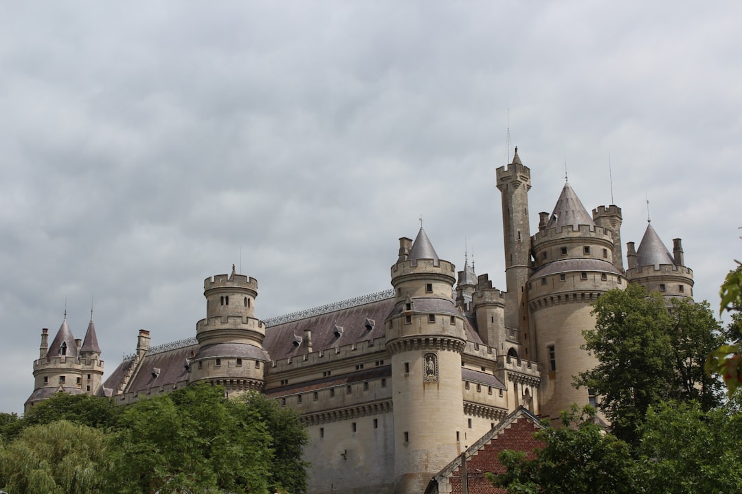 Scopri il fascino del Château de Pierrefonds in Occitanie - Pierrefonds | Secret World Trip Planner