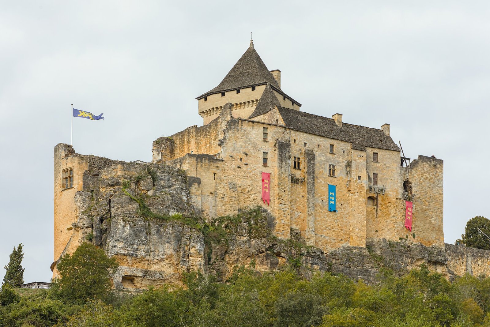Discover the Charm of Château de Castelnaud in France — Castelnaud-la-Chapelle