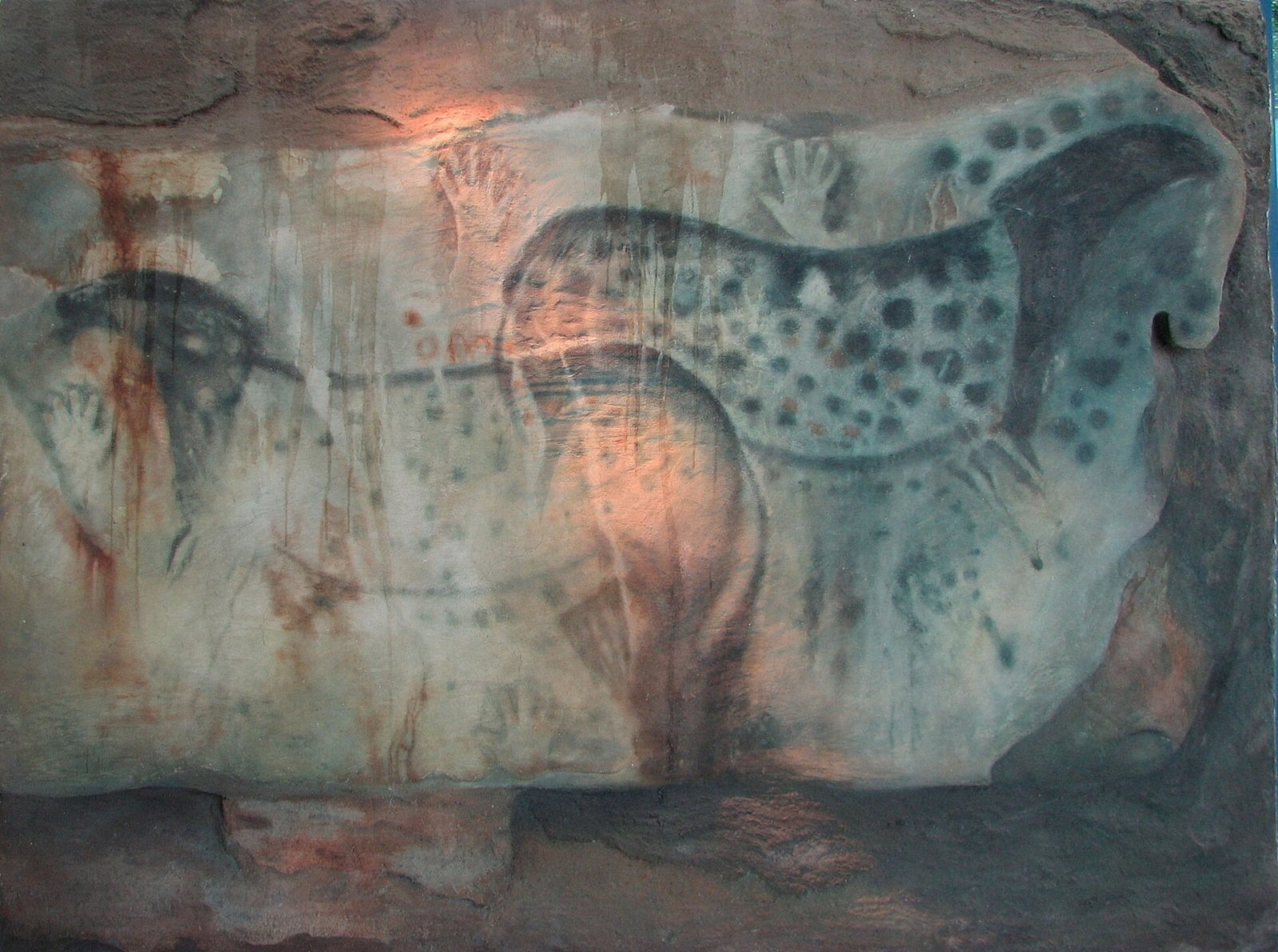 Entdecken Sie die Grotte du Pech Merle: eine Reise in die Vorgeschichte - Cabrerets | Secret World Trip Planner
