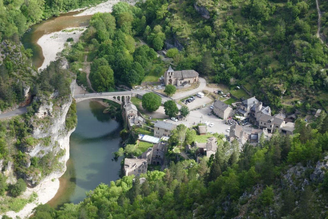 Gorges du Tarn: Ein Naturparadies in Okzitanien - Millau | Secret World Trip Planner
