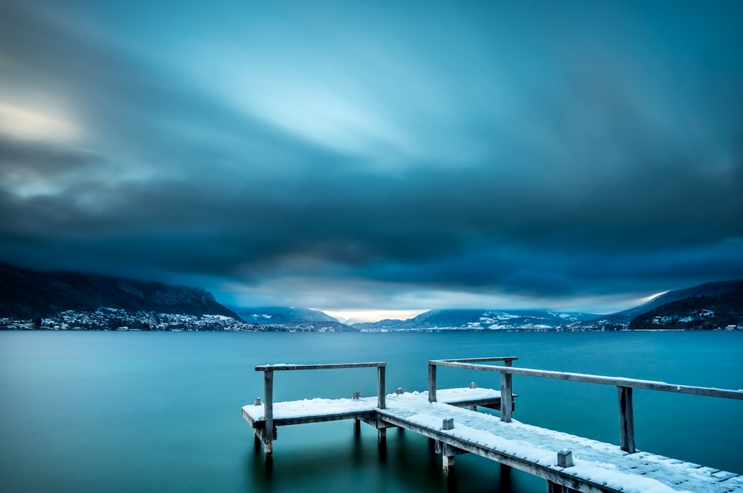 Entdecke den Annecy-See: ein Naturjuwel in Frankreich — Veyrier-du-Lac