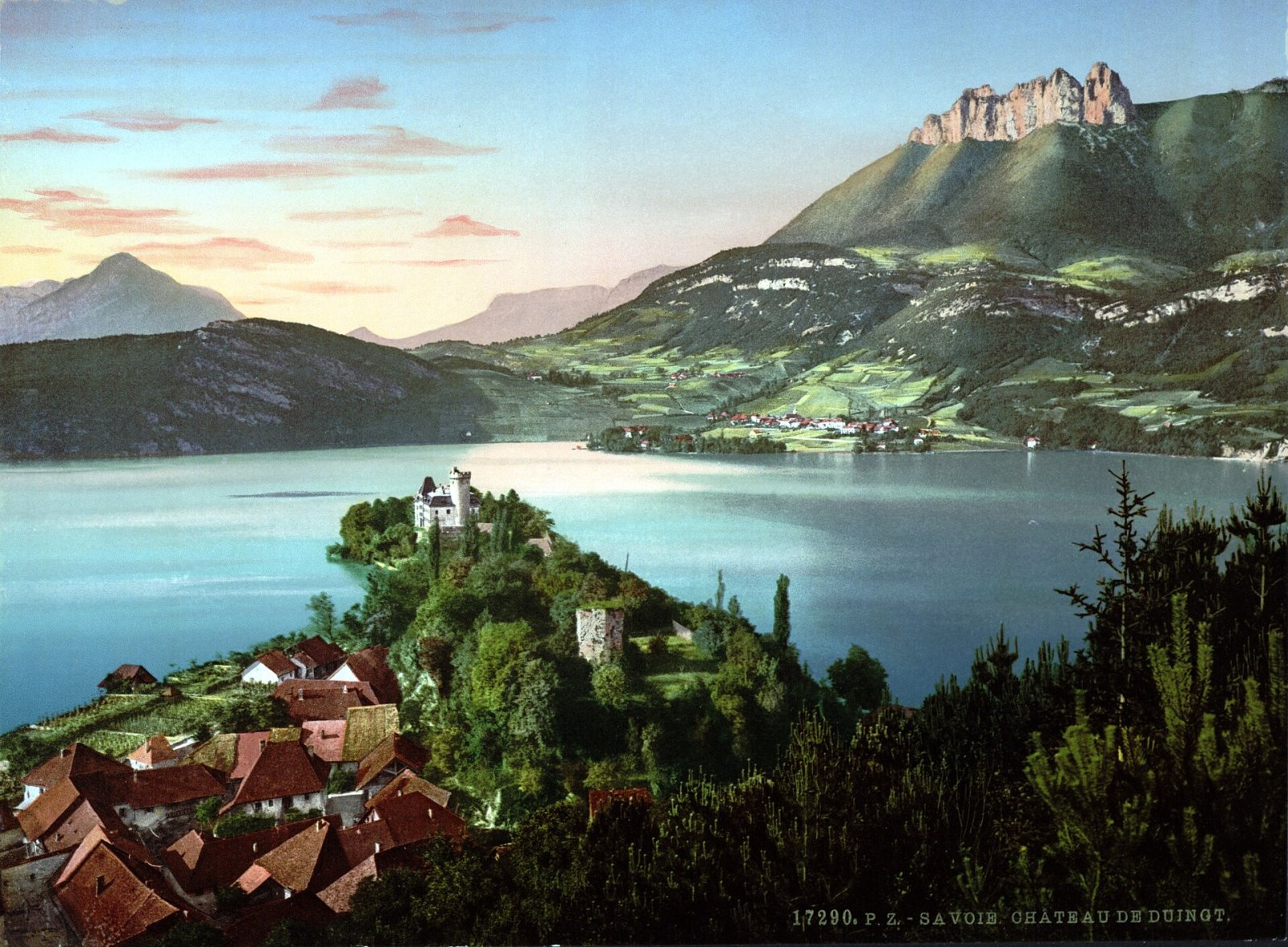 Discover the Charm of Château de Duingt in France — Duingt