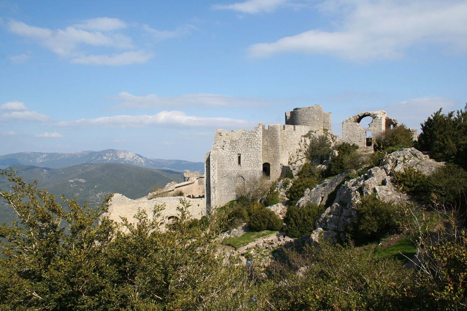 Discover Château de Peyrepertuse: A Gem of Occitan History - Cucugnan | Secret World Trip Planner