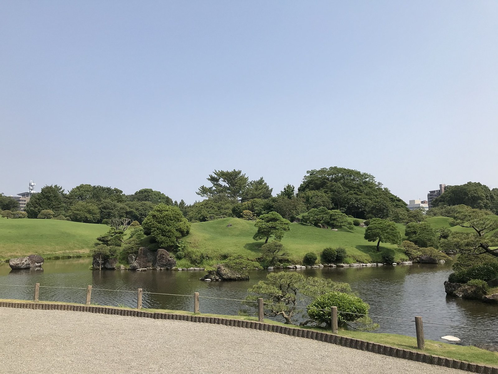 Entdecken Sie den Suizenji Garten: Ein Naturparadies in Kumamoto — Kumamoto